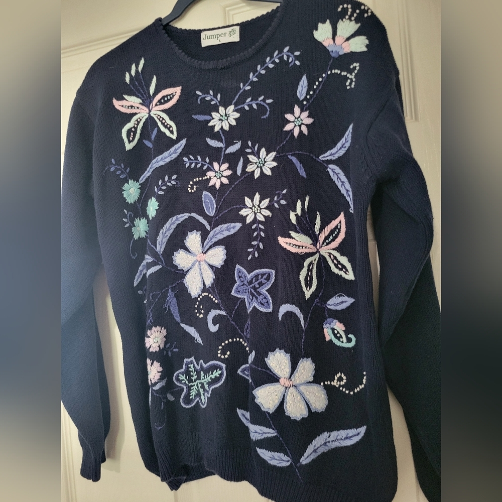 Vintage Jumper Womens Blue Floral Embroidered 100% Cotton Sweater Size L